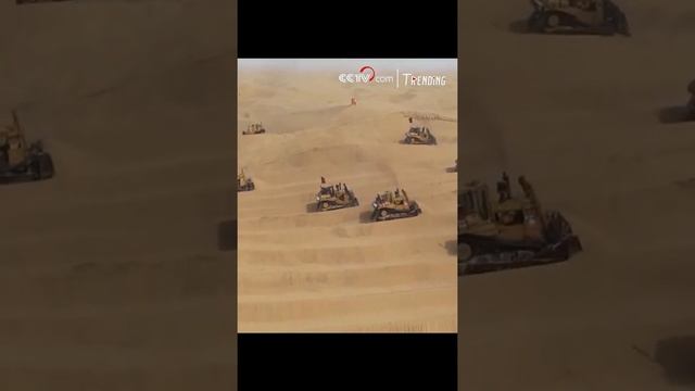 Third highway across China’s largest desert opens to traffic смотреть онлайн