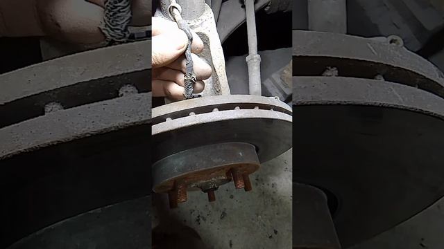 Замена датчиков АБС Мазда3 смотреть онлайн