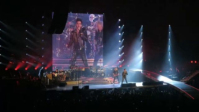 QUEEN + ADAM LAMBERT ZENITH PARIS 26 JANVIER 2015 смотреть онлайн