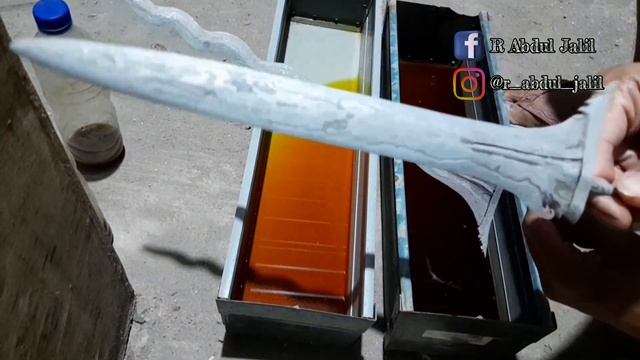 Mewarangi Keris Murah pakai Ferric Chloride смотреть онлайн