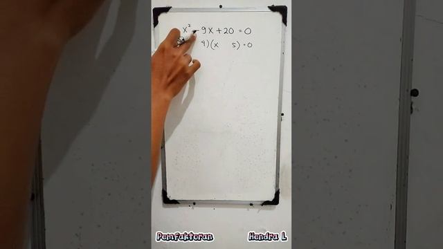 x² - 9x + 20 = 0 (Pemfaktoran Persamaan Kuadrat) #matematika #pemfaktoran #persamaankuadrat смотреть онлайн