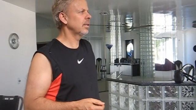 Dr. Robert Young, Mr. PH, talks about Avocados смотреть онлайн