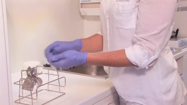 Instrument Decontamination Process: How to sterilize and disinfect instruments in dentistry | MELAG смотреть онлайн