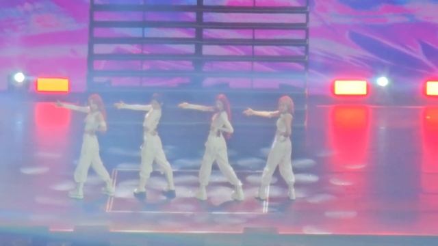 ITZY (있지) | 2023 Asia Artist Awards #AAA2023 in PH 231214 смотреть онлайн