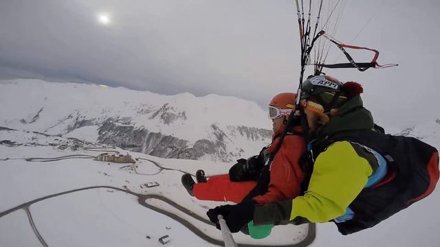 fly gudauri-Kazbegi tandem paragliding skyatlantida.com 1987 смотреть онлайн