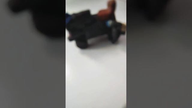 заражённый Титан Камера мен смотреть онлайн
