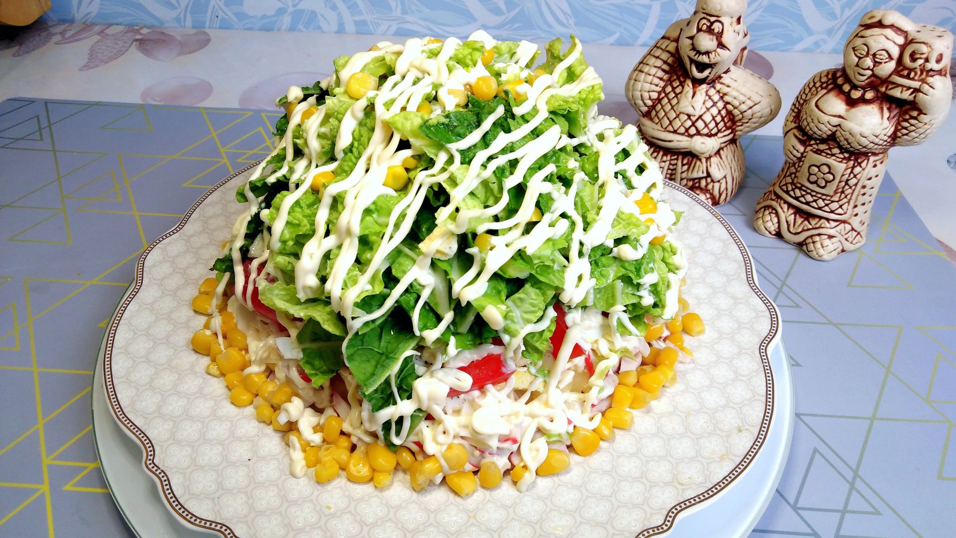 Новый КРАБОВЫЙ САЛАТ с кальмарами, он меня просто покорил. смотреть онлайн