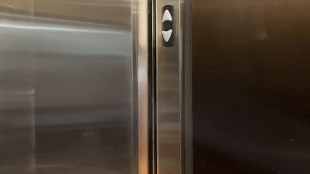 Schindler 330A Hydraulic Elevator At Arhaus (Formerly Borders), The Domain, Austin, TX