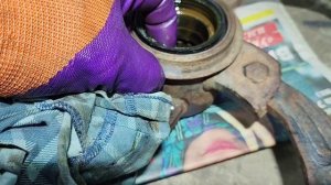 Замена сальников и подшипников на фрезе Kubota