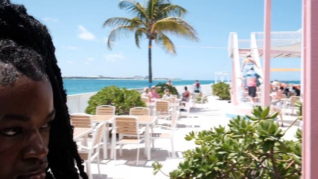 Fujifilm X-S10 Footage with 18-55mm Lens and Classic Chrome Film Simulation: Lee Family Bahamas 202 смотреть онлайн