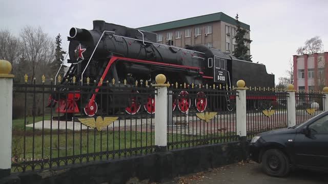 Памятник железнодорожникам погибшим во время ВОВ ... г Сызрань "без прикрас" . смотреть онлайн