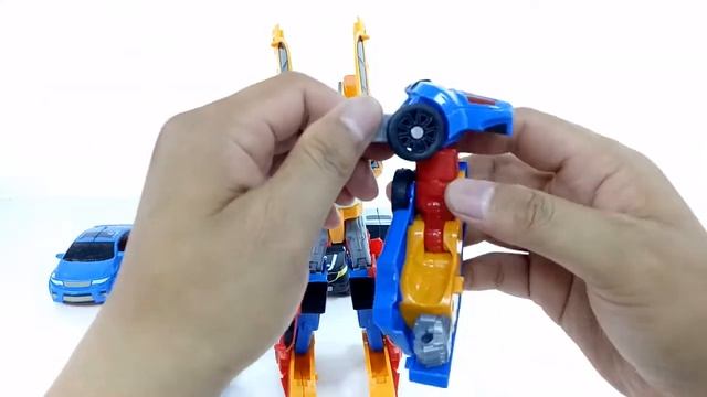 Mainan Tobot Titan Tritan X Y Z Bergabung