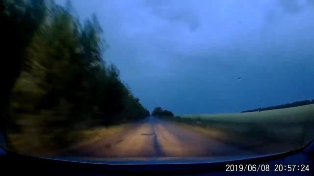 2019 0608 205556 Молнии на 54 сек смотреть онлайн