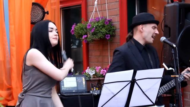 Анастасия Умлауф и Антон Огурцов (Don't Worry, Be Happy)