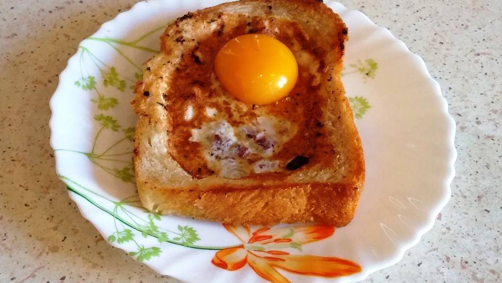 Любимая яичница к завтраку. смотреть онлайн