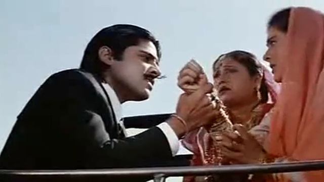 Новенький , Новый индийский фильм 2022  Салман Кхан против Шакрух кхан , боевик , комедия  Драма