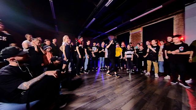 SISTA CHAINSAW vs BELKA | 1/8 | KRUMP BEG | SVX Meeting vol. 3 смотреть онлайн