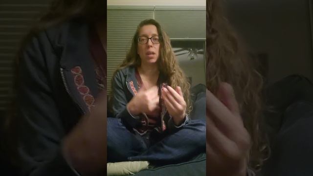 Estee Lauder Sensuous Perfume Review #esteelauder #perfumereviews #spicy