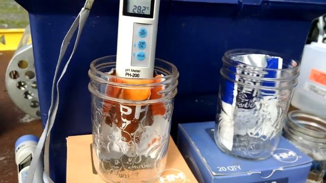 How to calibrate the HM Digital PH 200 & Com 200 EC meters смотреть онлайн