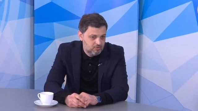 Лікар онлайн Медзравница Владислав Мец смотреть онлайн