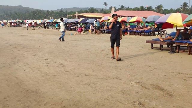 Северный ГОА, Арамболь. прогулка по пляжу смотреть онлайн