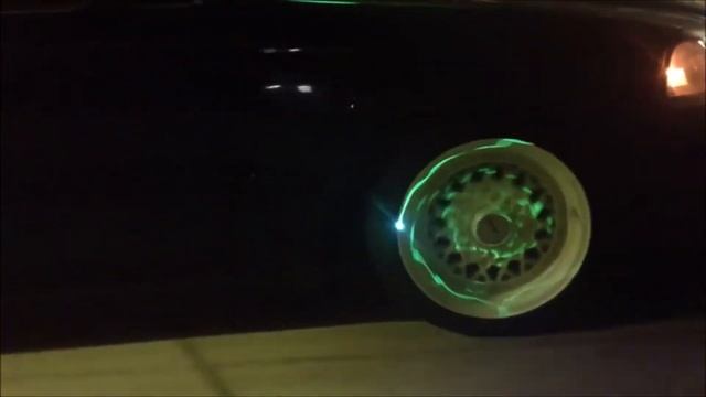 Vopsea spray cu un bogat continut de FOSFOR - KM100.ro (glow in the dark) смотреть онлайн