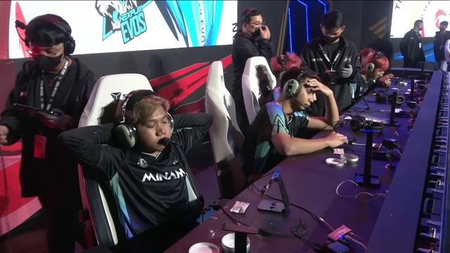 MPL PH S11 - W5D1 - NXPE vs TNC - GAME 2 смотреть онлайн