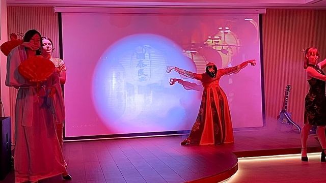 Китайский танец