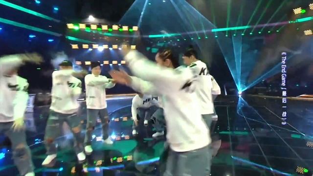 Wang Yibo танцует