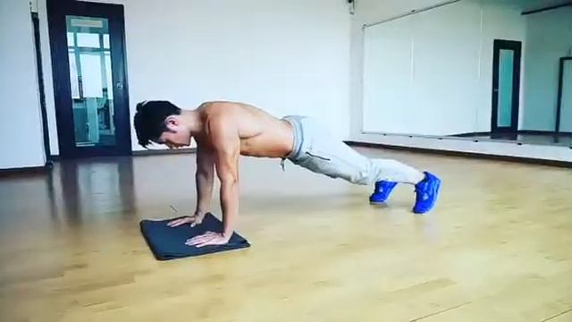 Делай это каждый день и будешь всегда с прессом!!! смотреть онлайн