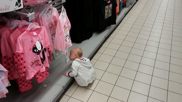 Диалог с кофтой смотреть онлайн