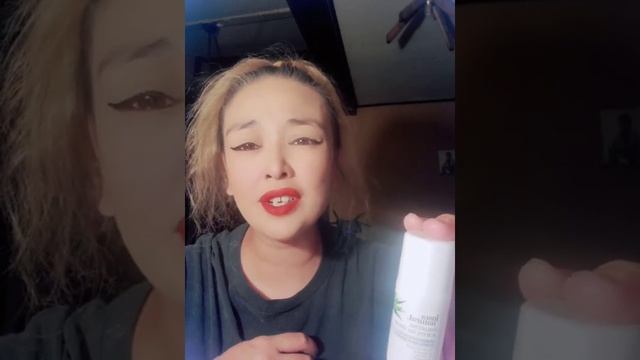 InstaNaturals Eye Gel Cream