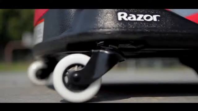 Сумасшедшая новинка 2017 года! Дрифт карт Razor Crazy Cart Shift