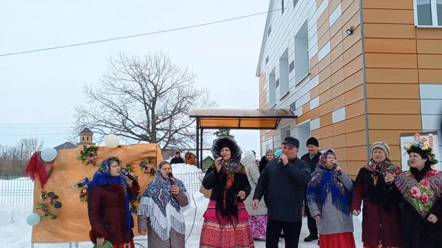 Праздничный концерт «С песней по жизни» (3) смотреть онлайн