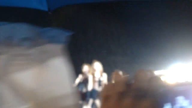 [FanCam] 121004 T-ARA - Roly Poly @ M COUNTDOWN Smile-Thailand[2] смотреть онлайн