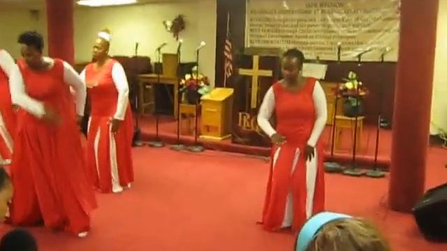 "RENEW ME" Praise Dance by COMMITTED 6-28-15 смотреть онлайн