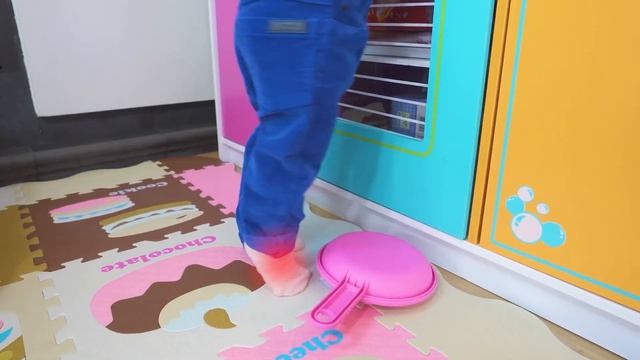 The Boo Boo Song #2 | Песенка для детей | Развивающие песенки для детей смотреть онлайн