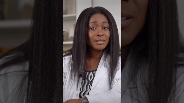 Heartburn Can Be Caused By Low Stomach Acid. Lemon Water Could Help #naturopathic #reflux #heartbur