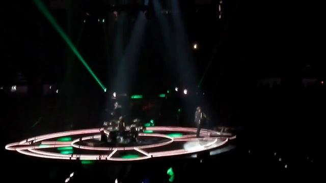 Muse at the O2 - 11.04.16 - Stockholm Syndrome - Drones Tour смотреть онлайн