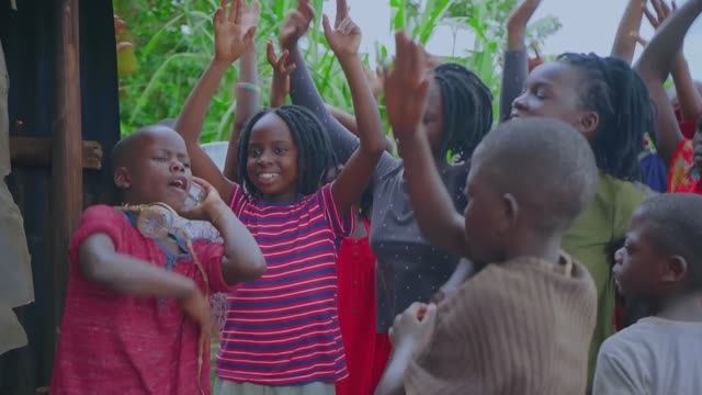 Goya Menor & Nektunez - Ameno Amapiano (You Wanna Bamba) [David Guetta Remix] смотреть онлайн