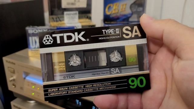 Коллекция аудиокассет Обнова смотреть онлайн