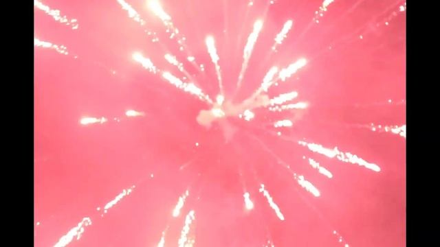 Big Top Brothers Fireworks смотреть онлайн