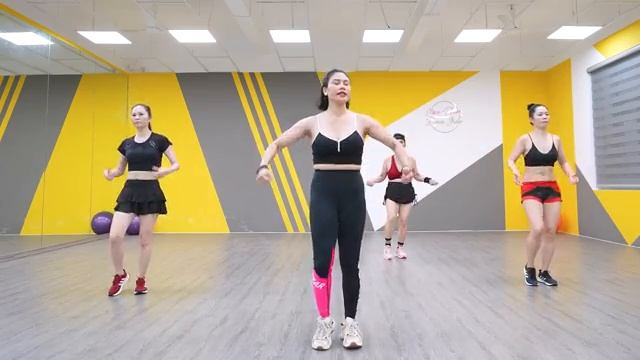 Люблю ❤️ тренироваться под эту музыку смотреть онлайн