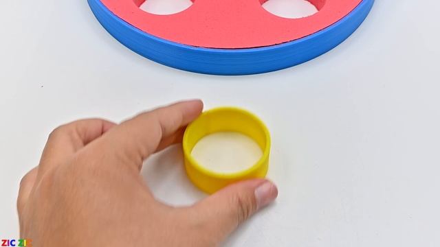 Satisfying Video l DIY How To Make Kinetic Sand Rainbow Gato Cake Cutting ASMR | Zic Zic смотреть онлайн
