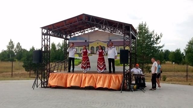 Праздник смотреть онлайн