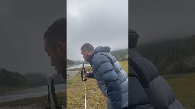 Лучше балдеть на рыбалке чем на диване в четырех стенах бетонных #рыбалка #finntrail #patagonia смотреть онлайн