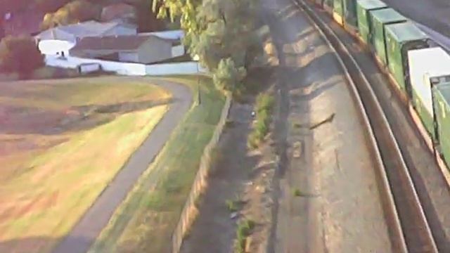 terriblefpv drone flying over a train смотреть онлайн
