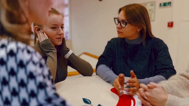 World Without Borders: Stories of Those Who Feel the World with Their Hearts смотреть онлайн