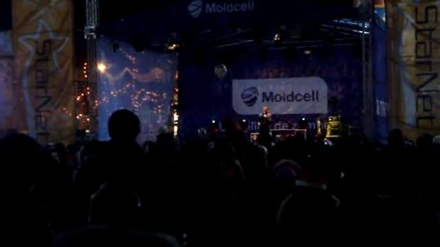 Ionel Istrati Anul Nou 2011 part 1 смотреть онлайн