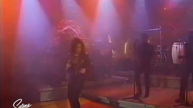 Fotos Y Recuerdos Live - Selena Y Los Dinos смотреть онлайн